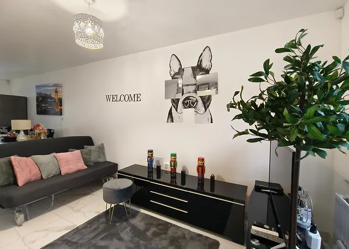 Shared House - 10 Mins From Piccadilly Station/Man Uni/O2 Apollo
